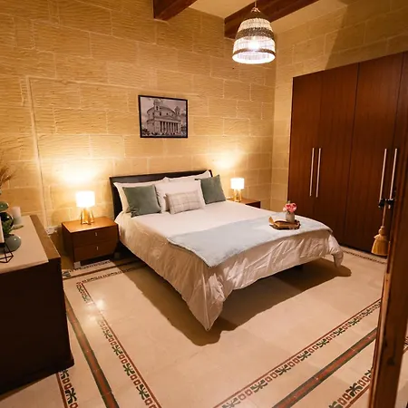 Ta' Klementa 别墅 Għarb